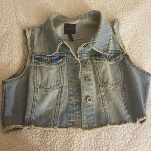 Cropped denim jean vest